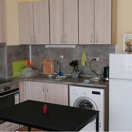 Cozy Apartament Naydenov Burgas Exterior foto